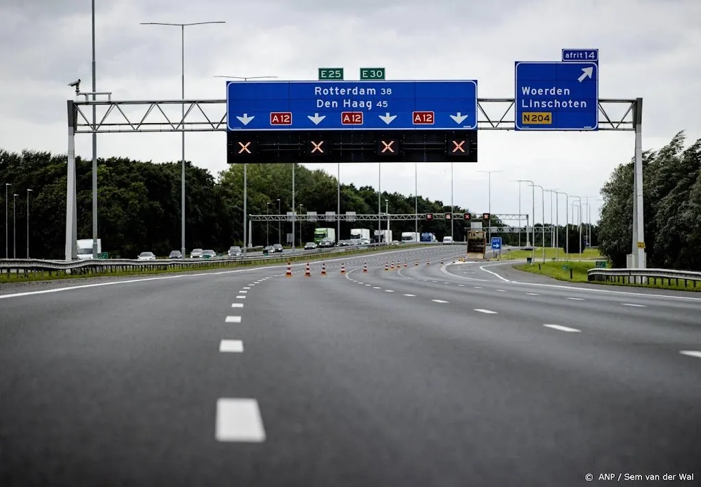 snelweg a12 na groot onderhoud weer open voor verkeer1633581912