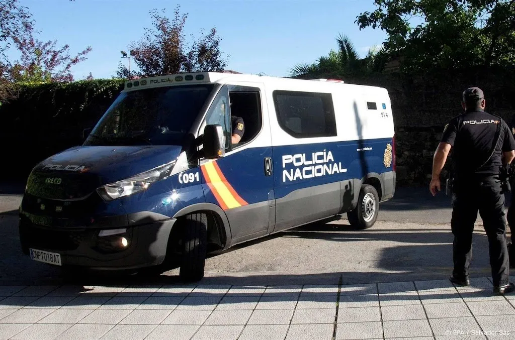 spaanse politie pakt man op die aanslag op strand benidorm plande1674930267