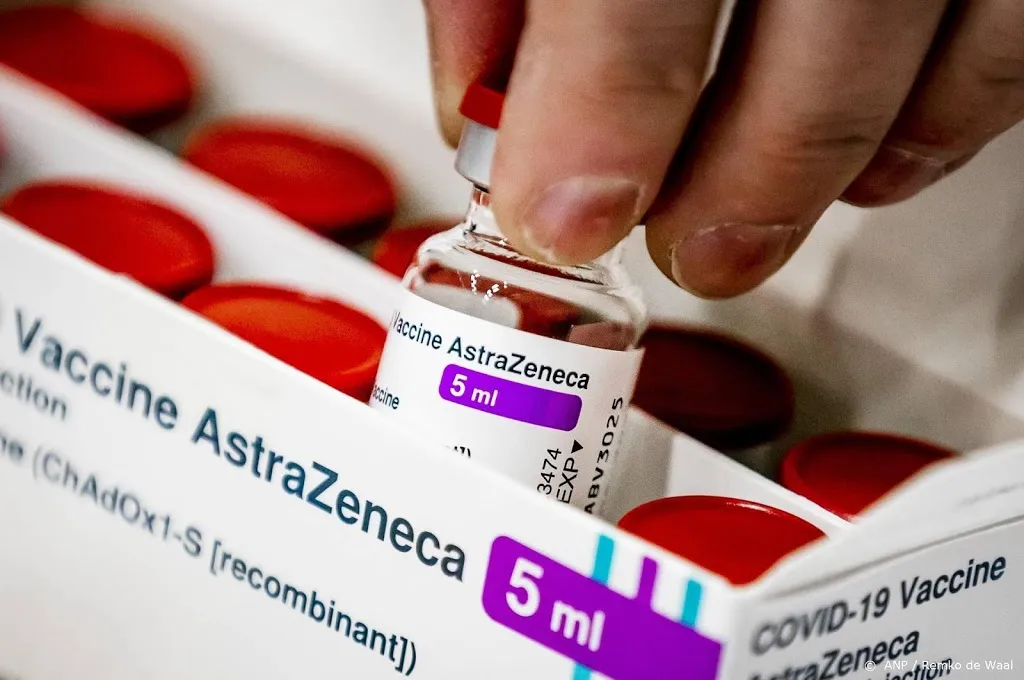 steeds meer eu landen staken gebruik vaccin astrazeneca1615884301