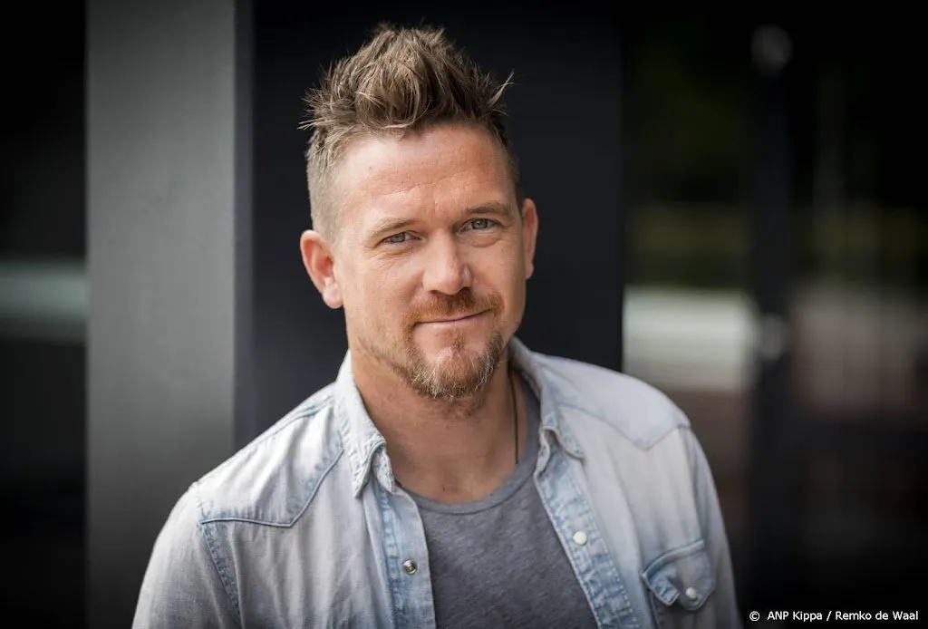 strafrechtelijk onderzoek naar johnny de mol nog in volle gang1657612820