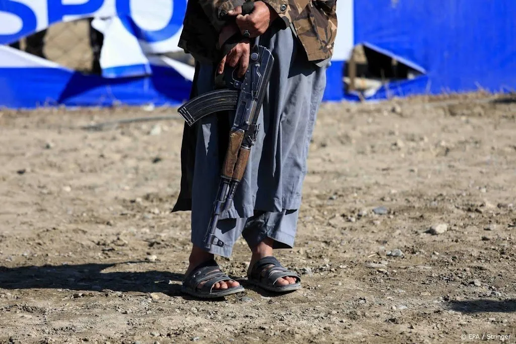 taliban bevelen ngos vrouwelijke werknemers thuis te laten1671895719