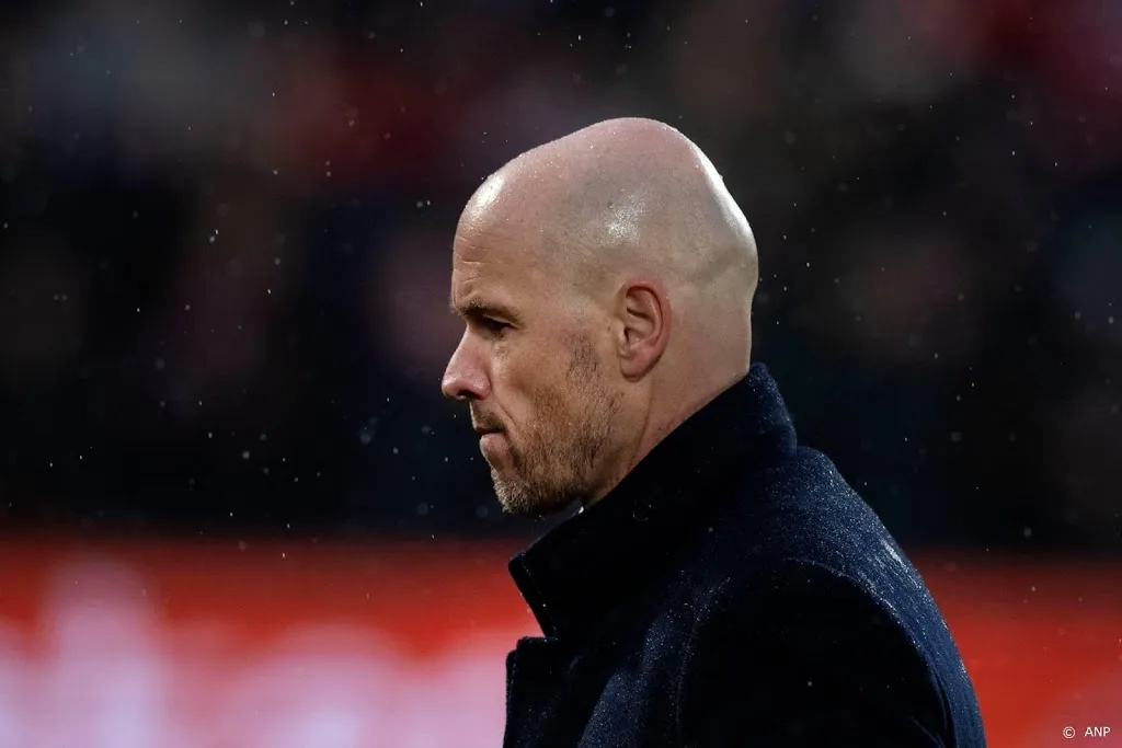 ten hag teleurgesteld en trots1550098098