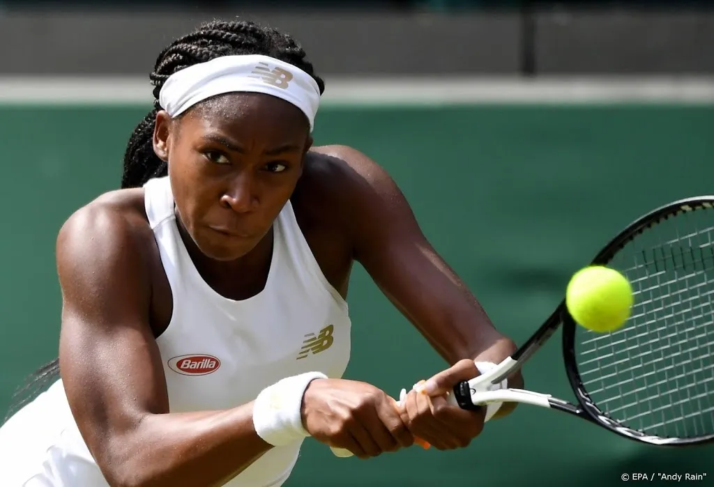 tennisster gauff verrast sabalenka in lexington1597299859