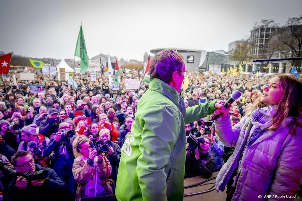 timmermans niet te spreken over optreden thunberg bij klimaatmars1700031630