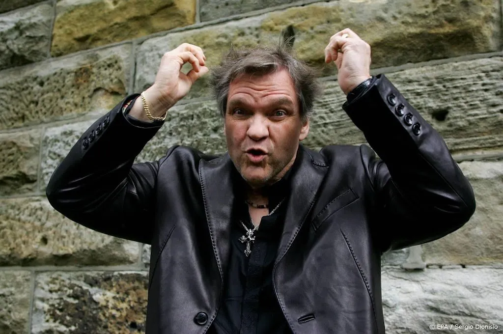 tmz meat loaf was ernstig ziek door corona1642772426