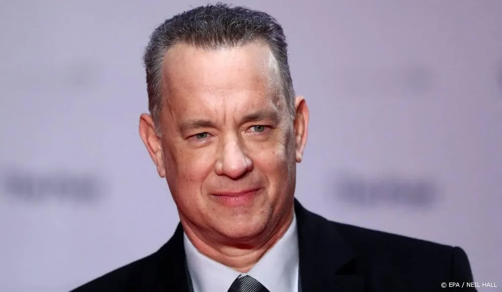 tom hanks prijst journalistiek in reclamespot1549253777