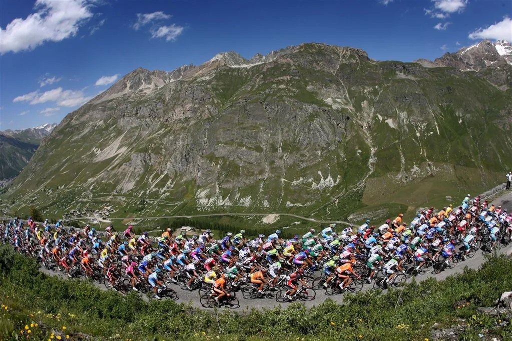 tour de france 2017 twee keer door de alpen1476787734