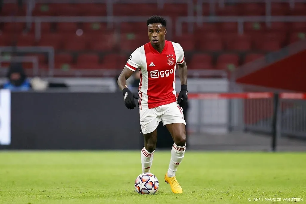 trainer ten hag promes wellicht zondag in selectie ajax1608150969