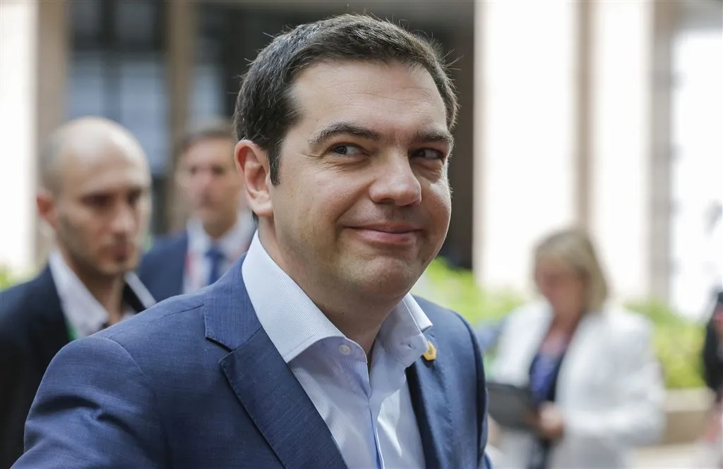tsipras wil referendum over reddingsplan 21435357473
