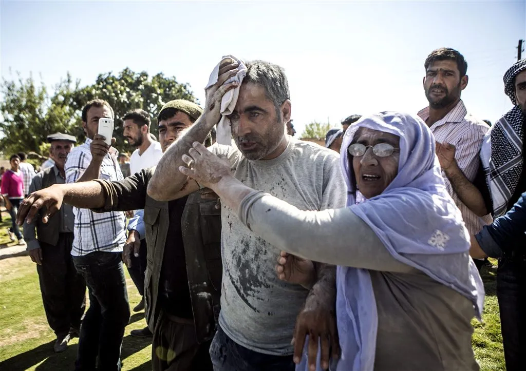 turkije evacueert grensdorpen1412520974