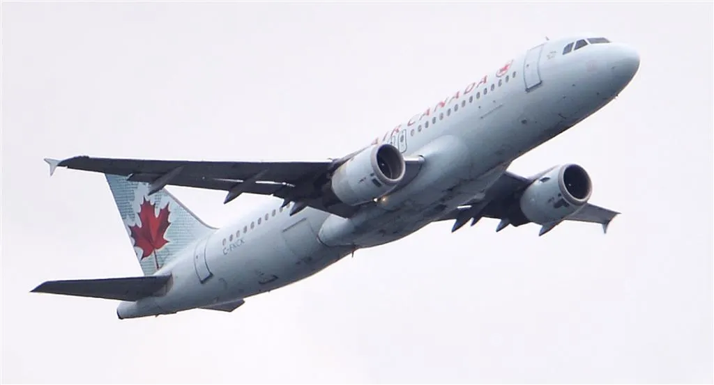 veel gewonden bij mislukte landing air canada1427613665