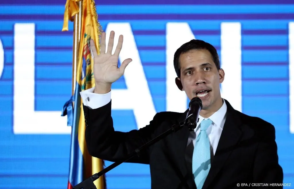 venezolaanse generaal erkent juan guaido1549115550