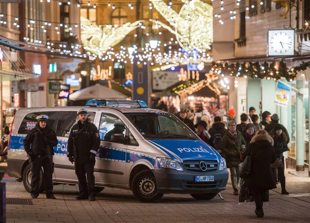 verdachte aanslag berlijn vrijgelaten1482259705