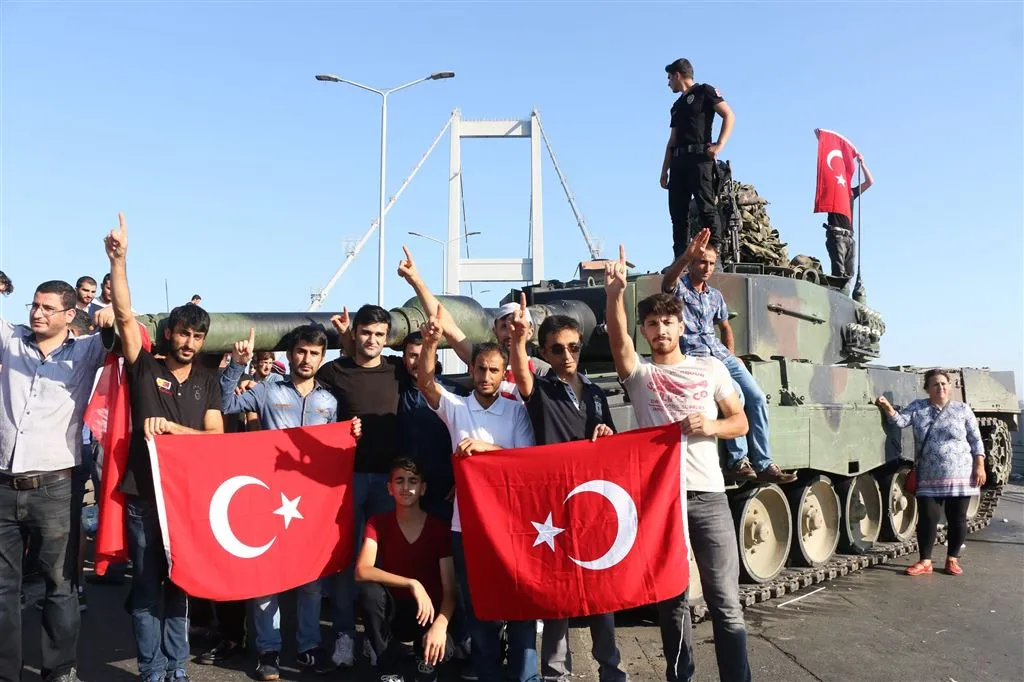 verschillende scenarios voor coup turkije1468664722