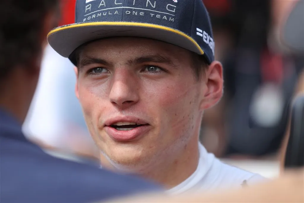 verstappen start vanaf zevende plek in monza1472959472