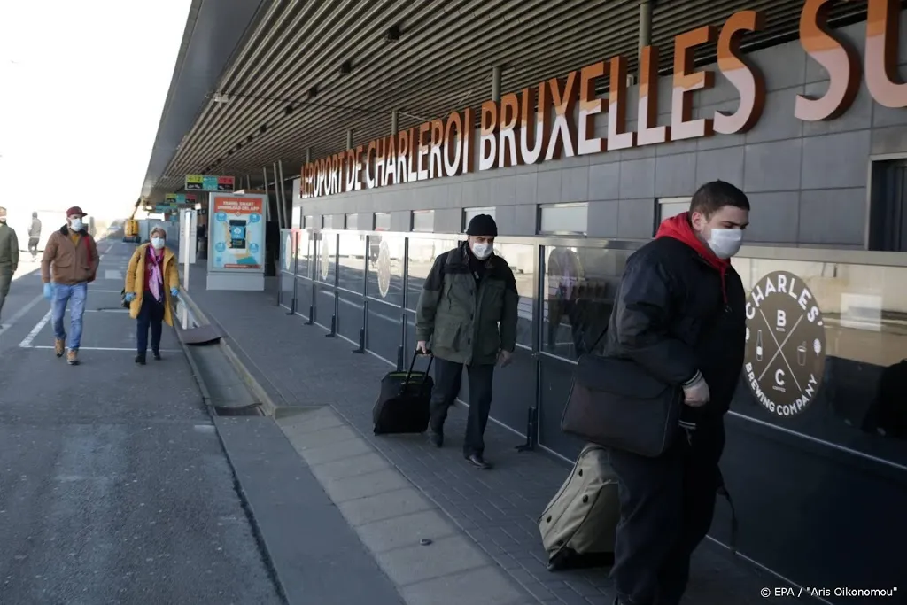 vliegveld brussel gaat temperatuur passagiers meten1591193293