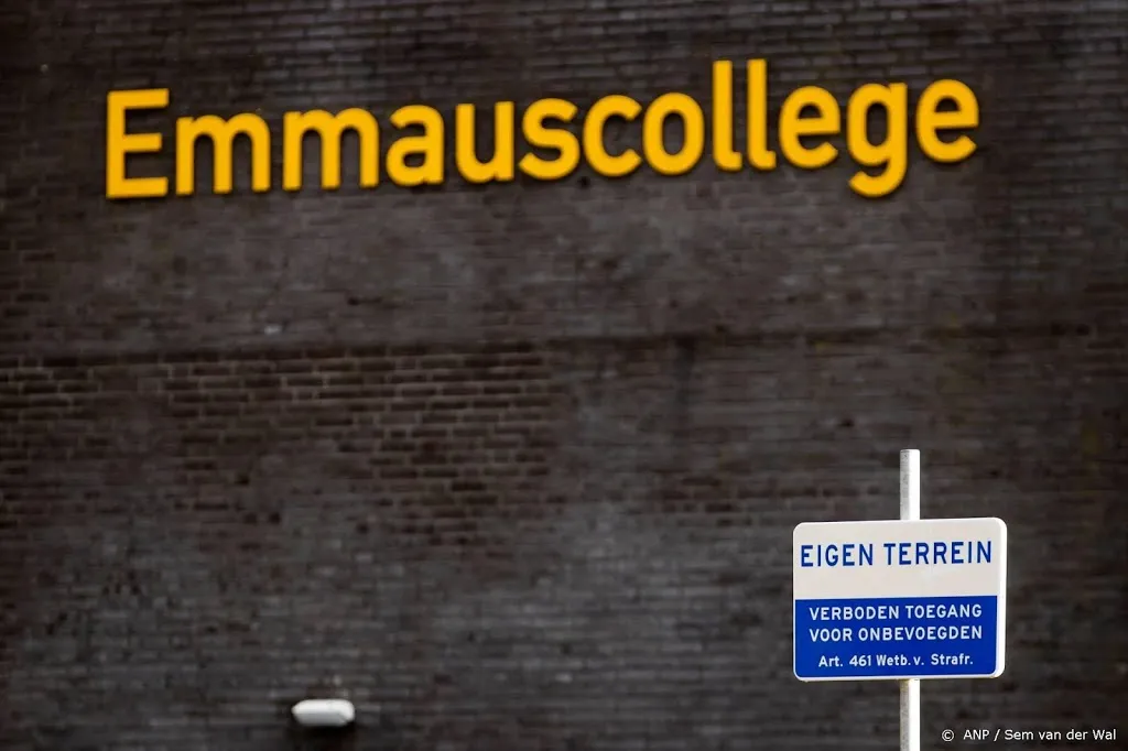 vrouw aangehouden in onderzoek bedreigingen docent emmauscollege1604649367