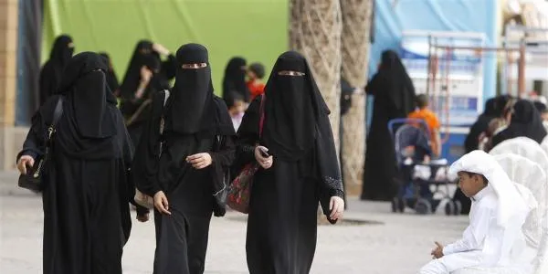 vrouwen saudi arabie stemmen voor het eerst1449912978 600x300