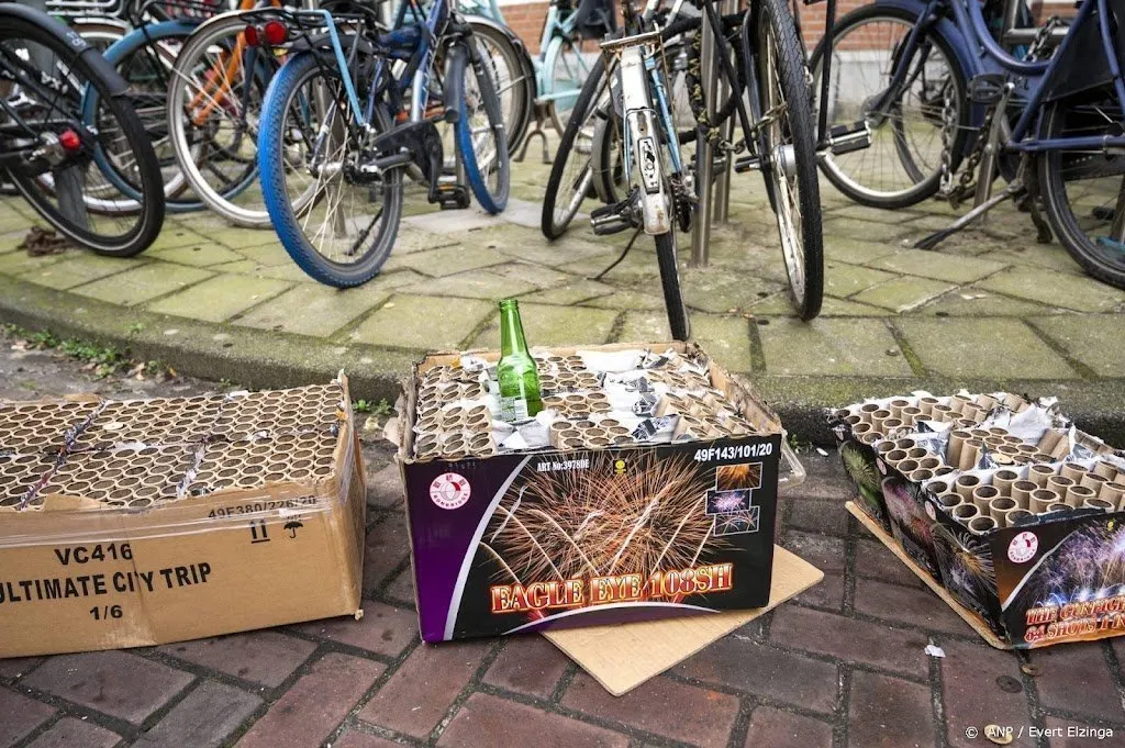 vuurwerkbranche nederlander wil vuurwerktraditie behouden1641050491