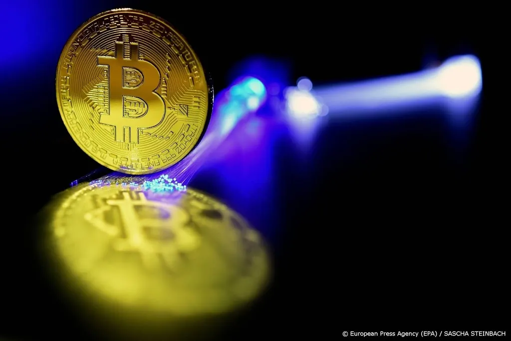 waarde markt bitcoins bijna 10 procent van gehele bankensector1611140415