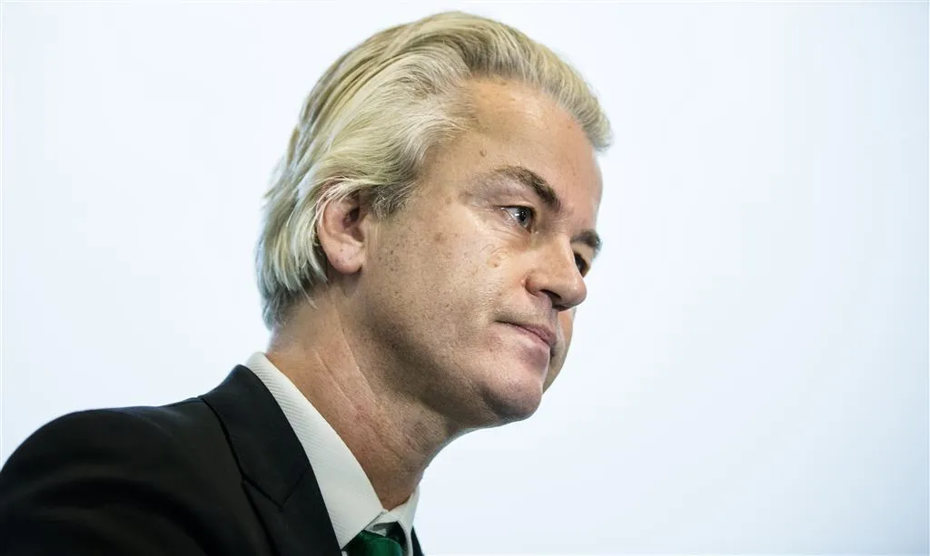 wilders lanceert partij op geheime locatie1445302637