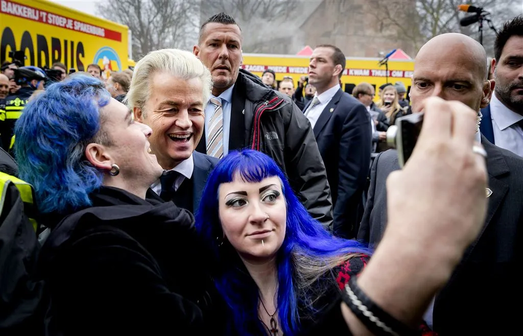 wilders pvv schort publieke activiteiten op1487858410