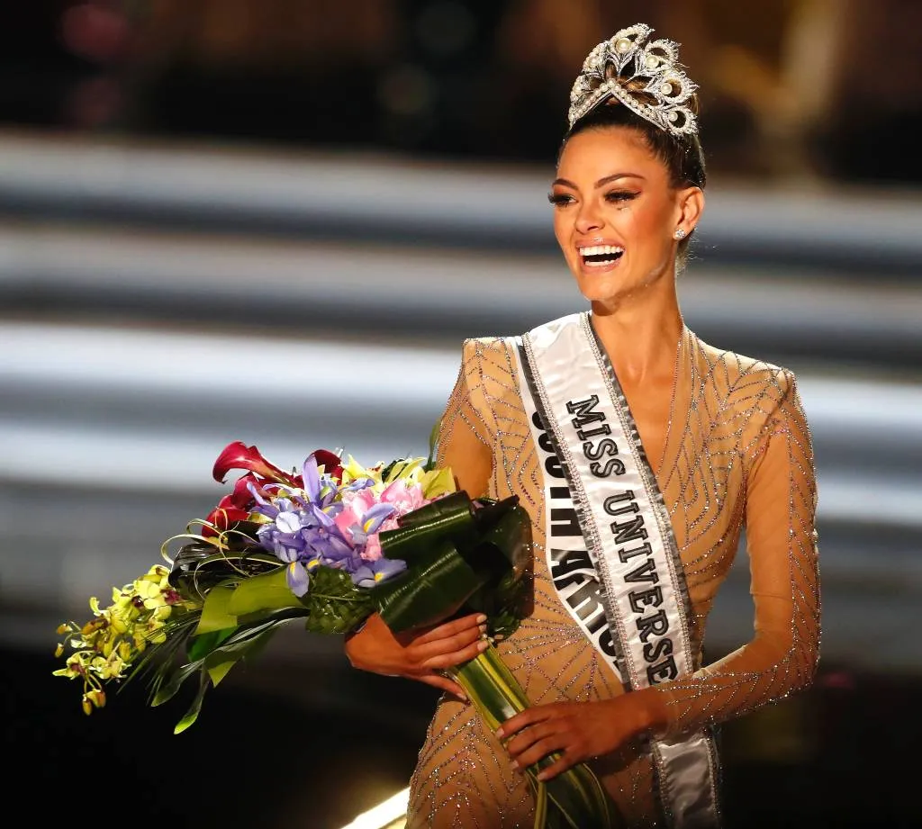 zuid afrikaanse gekroond tot miss universe1511757362