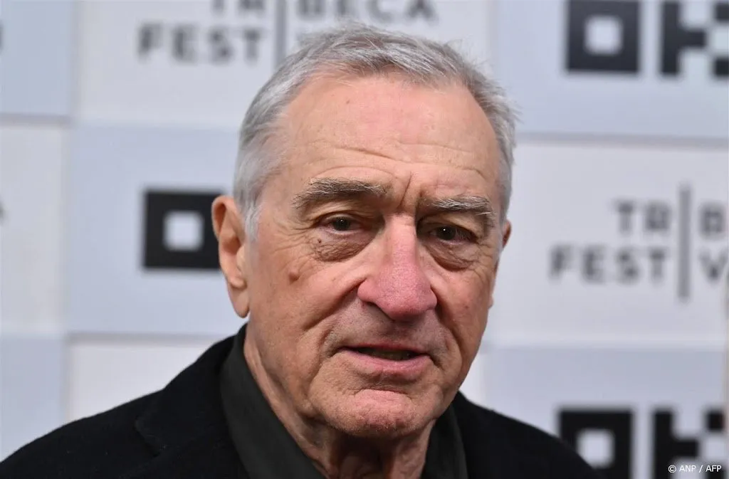 robert de niro vindt negen maanden oude dochtertje wonderbaarlijk1706240453