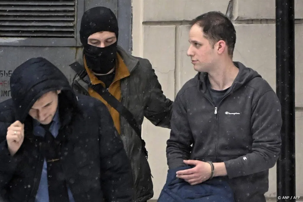 rusland verlengt voorarrest amerikaanse journalist om spionage1706255079