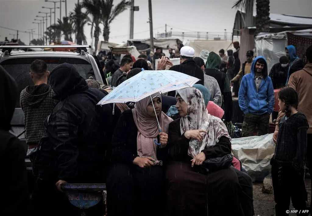 vn meer dan 1 miljoen mensen in extreem overvol rafah1704259294