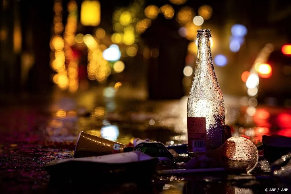 ziekenhuizen veel mensen behandeld vanwege drank en geweld1704105901