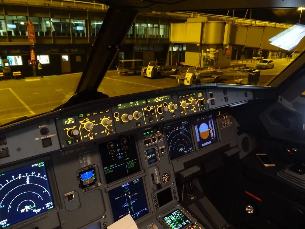 16272266217_16279521ea_b