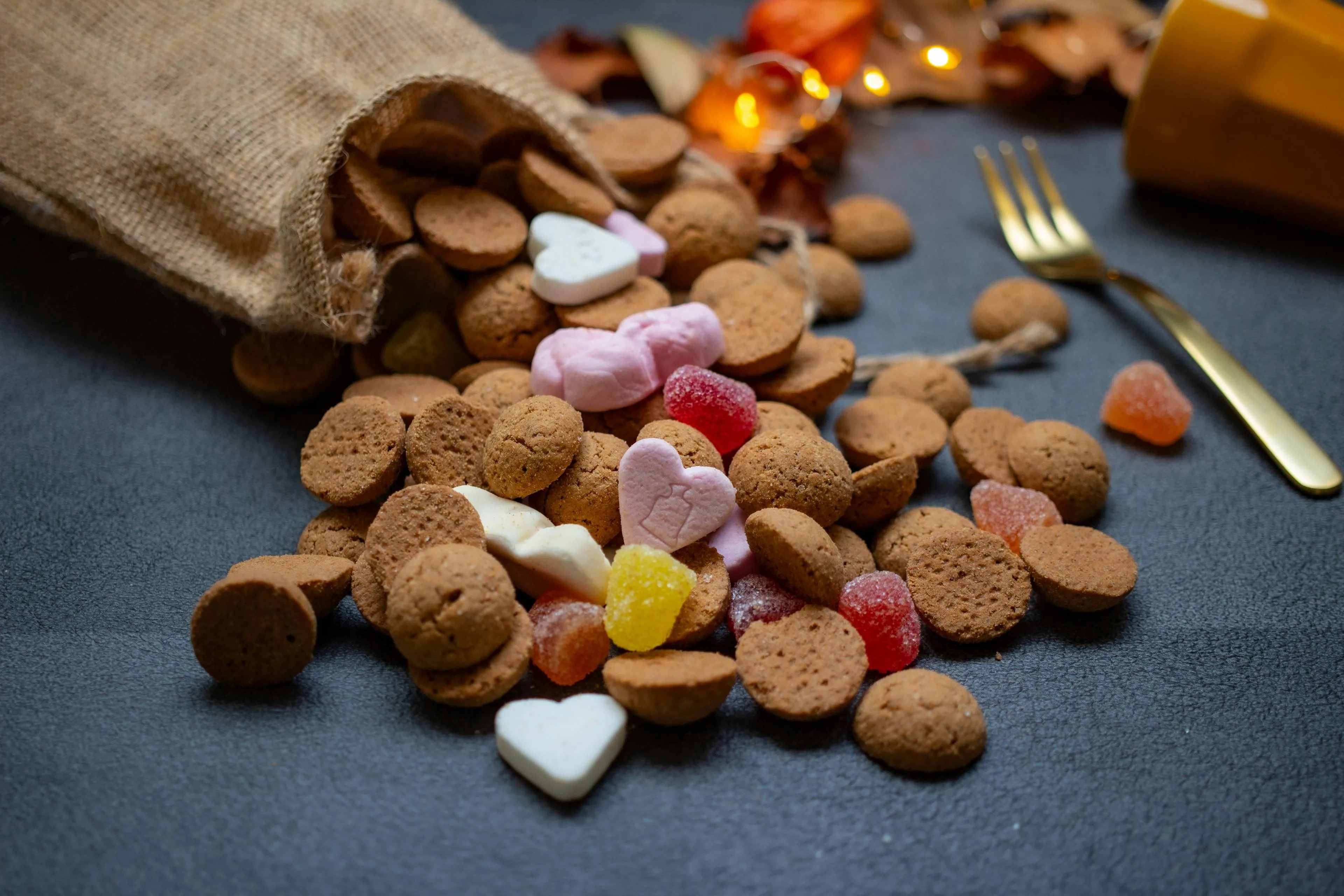 wouter-supardi-salari-taivVG_nKBo-unsplash