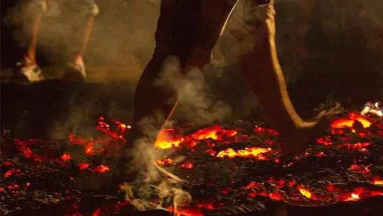 fire-walking_650x400_81460618240
