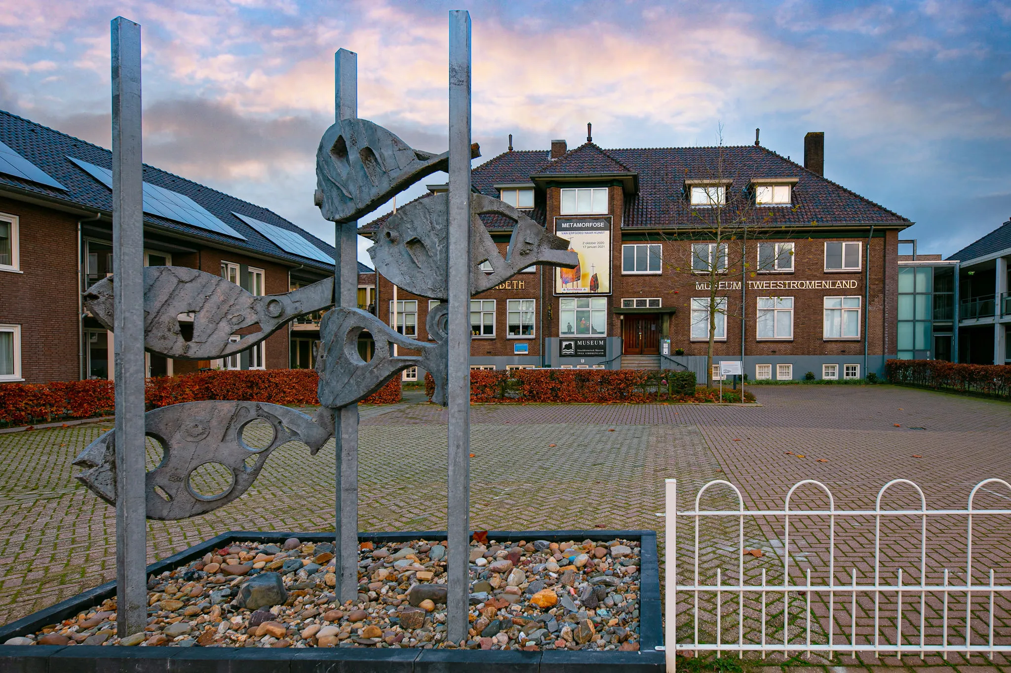 203012307 3080660445500065 2484001734401278598 n