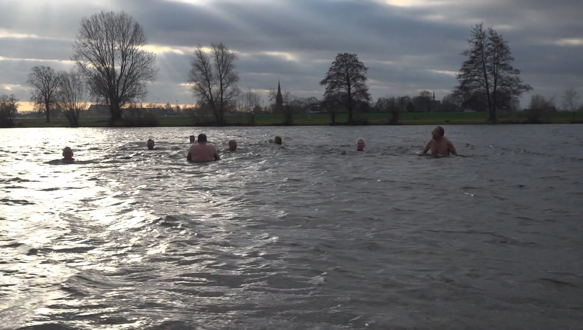 271243794 491900385887623 4704950661179918573 n