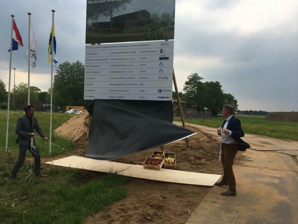 33395779 169964080335003 9104392977375035392 n