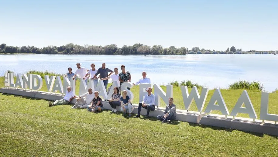 4296 67ed1c3992384f64121ac43782f5611c 915x518 1