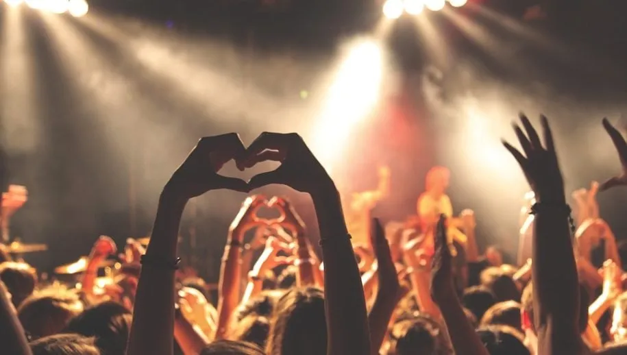 concert 768722 960 720 915x518 1