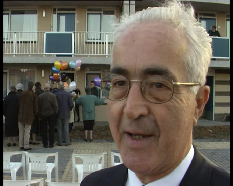 int ben van teeffelen