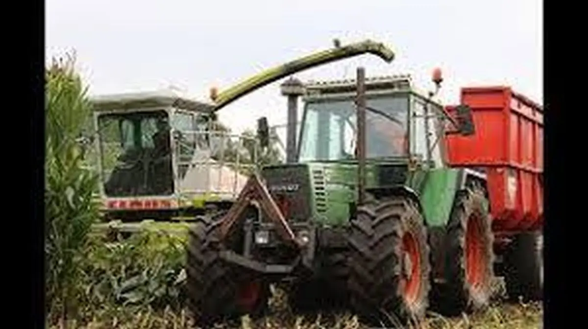 tractor