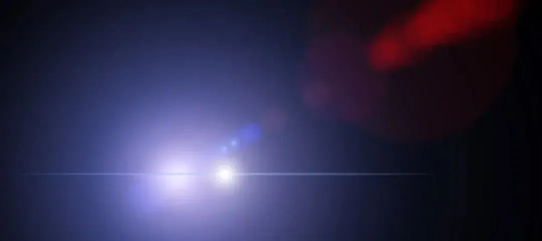 light 1929878 1280 677bcef3992d9