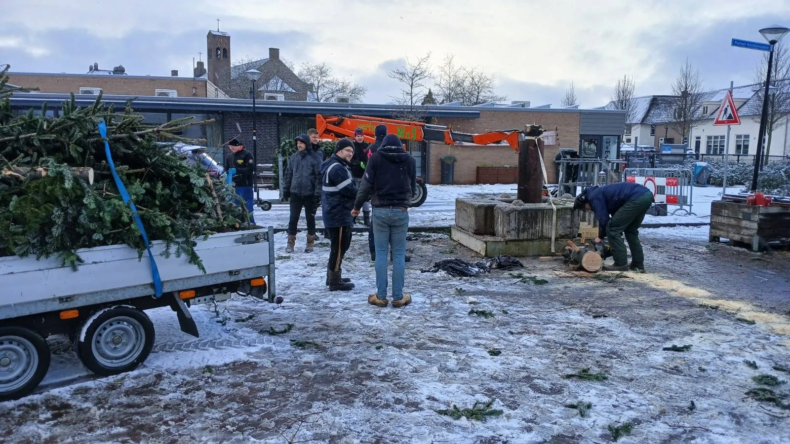 e136b7ba-b03e-4c14-ac82-33df84435fed