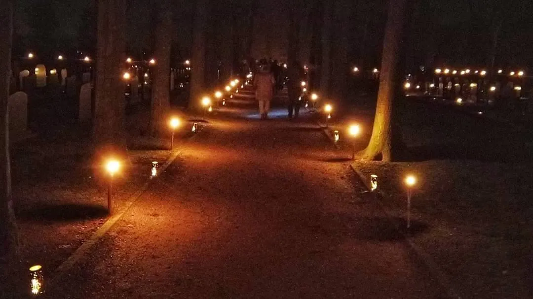 diever lichtjesavond begraafplaats kleur
