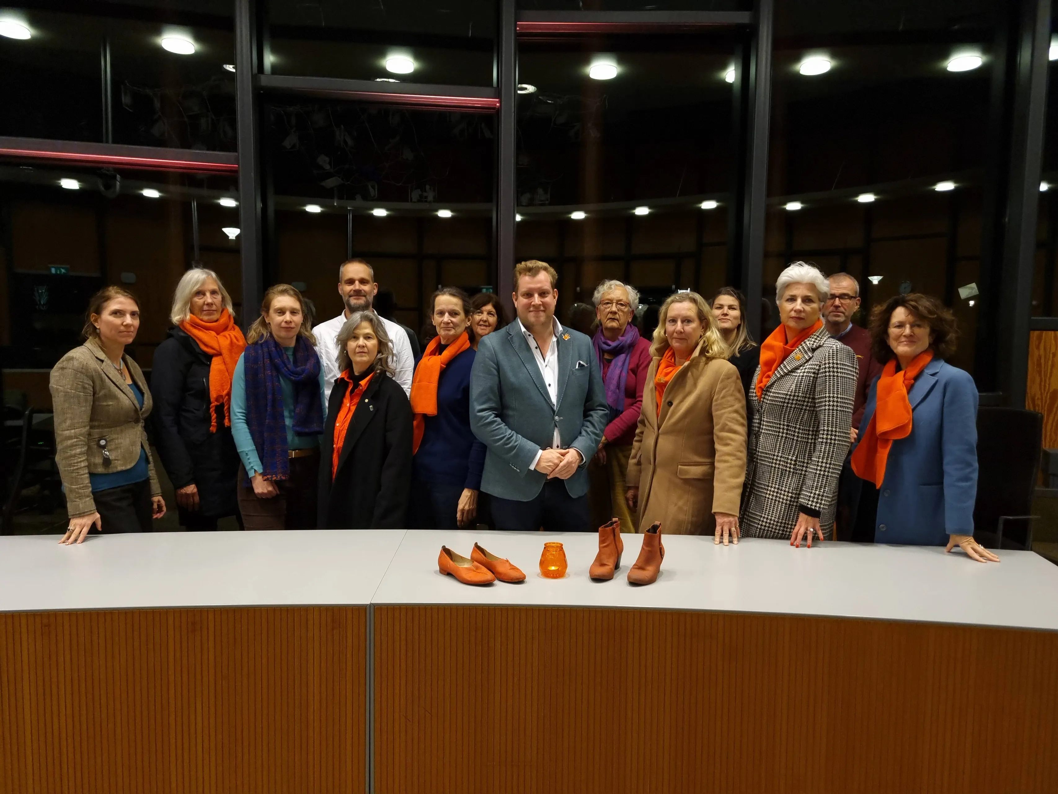 wes orange the world wethouder soroptimisten en ambtenaren