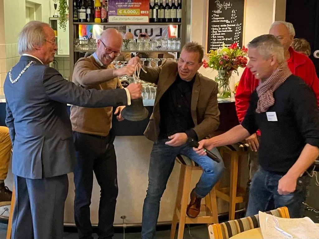 dwingeloo opening gezondheidsmarkt