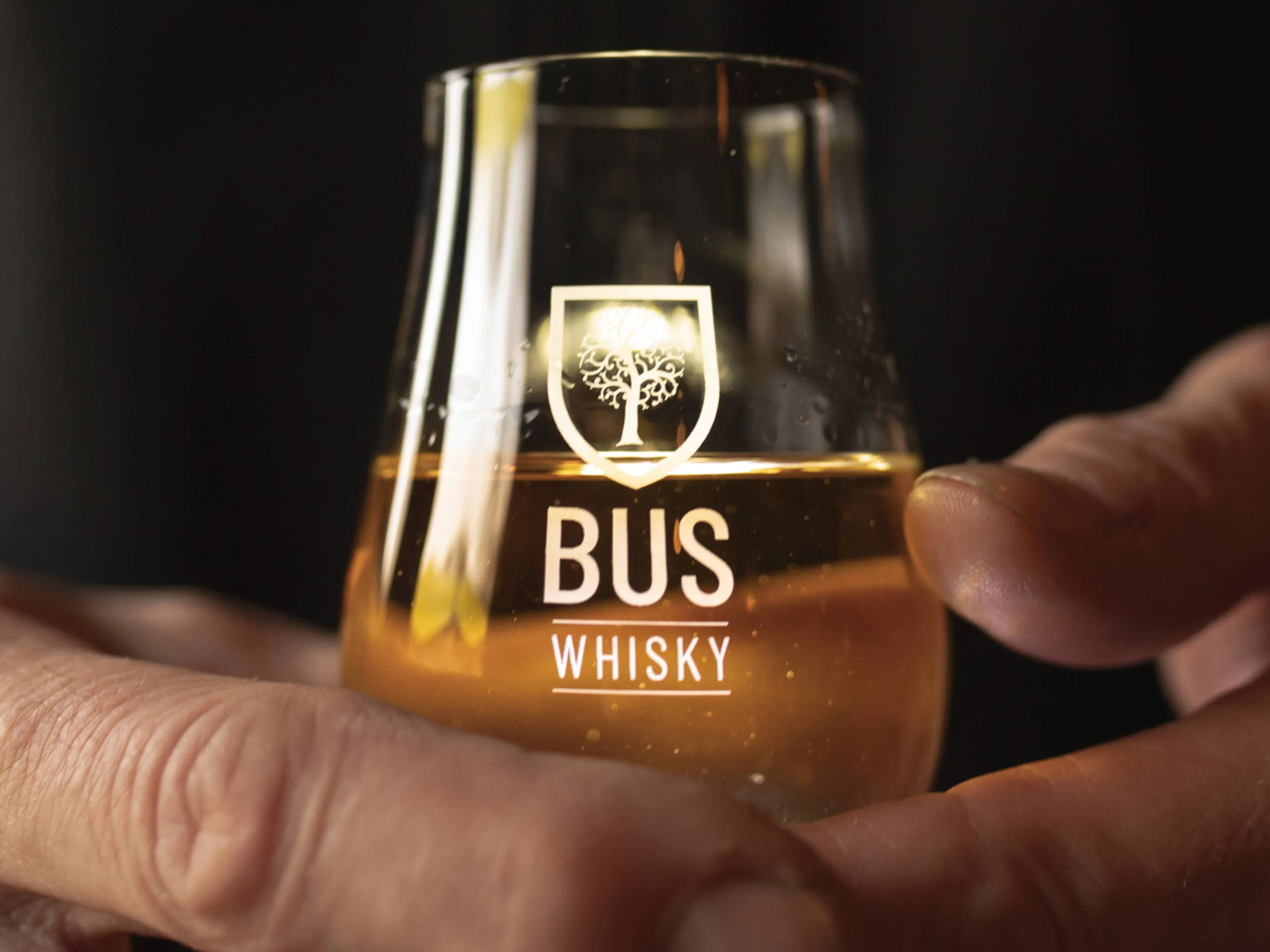 bus whisky