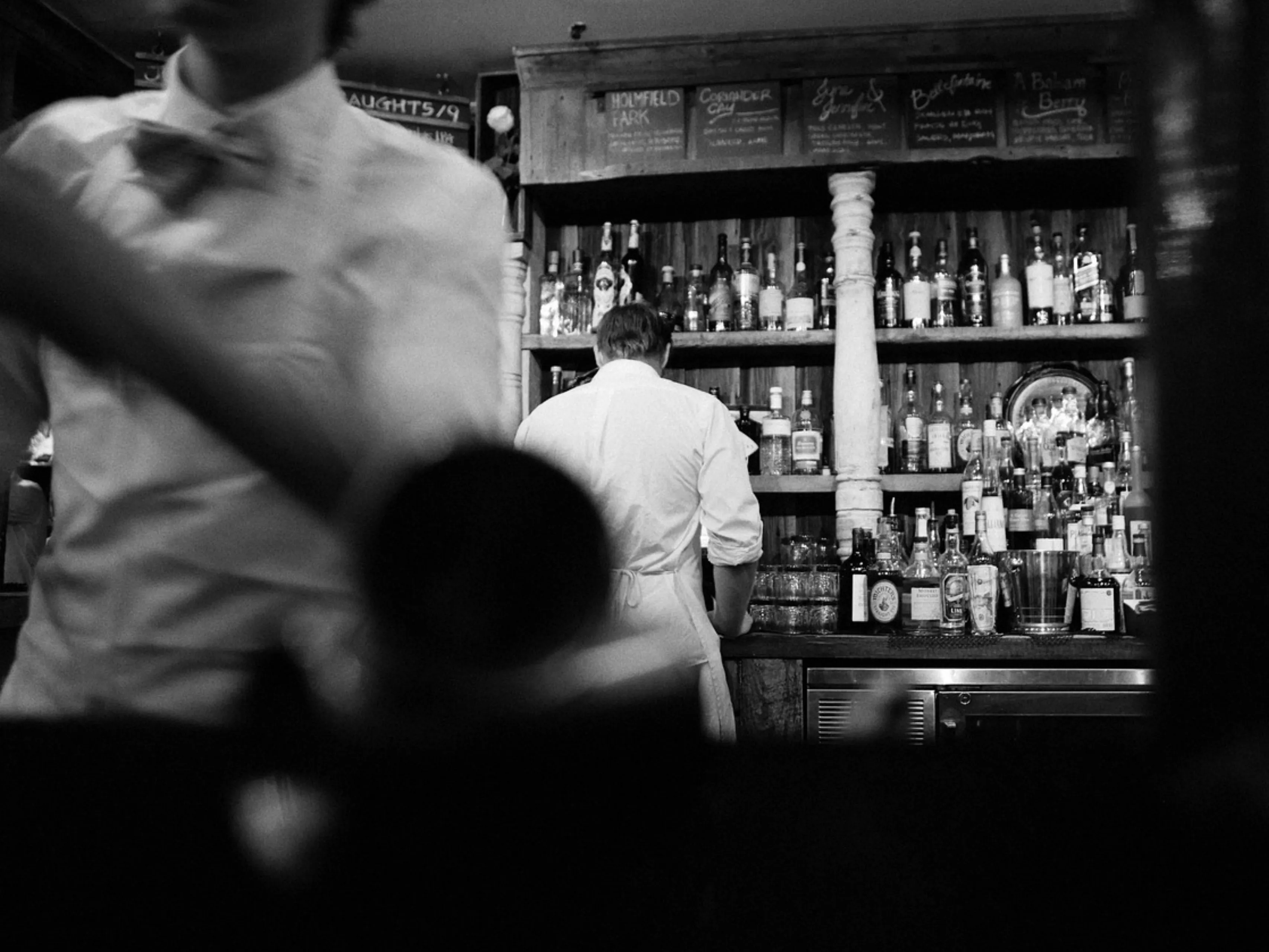 bar