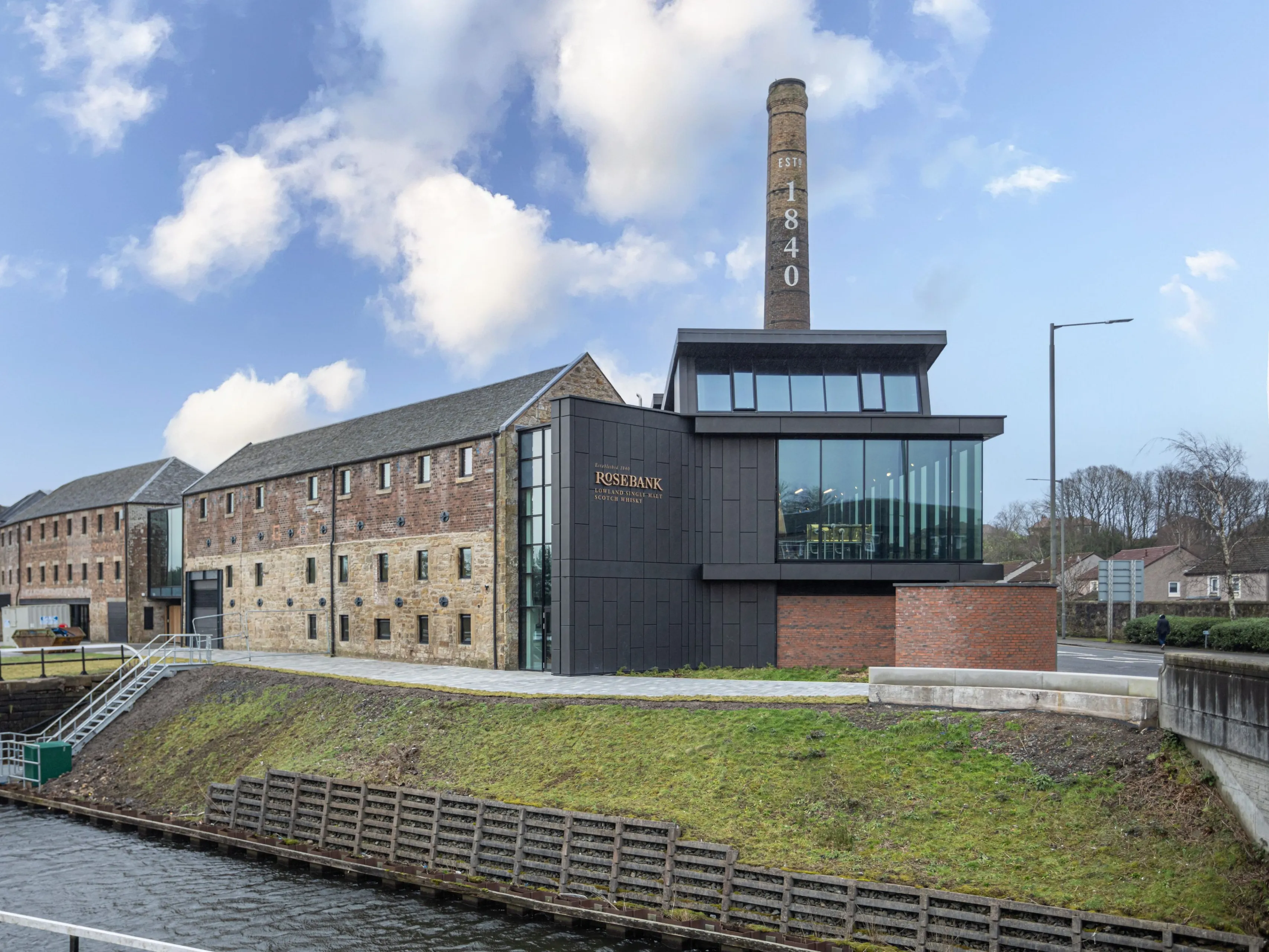 rosebank lowlands single malt whisky distillery lowlands outside