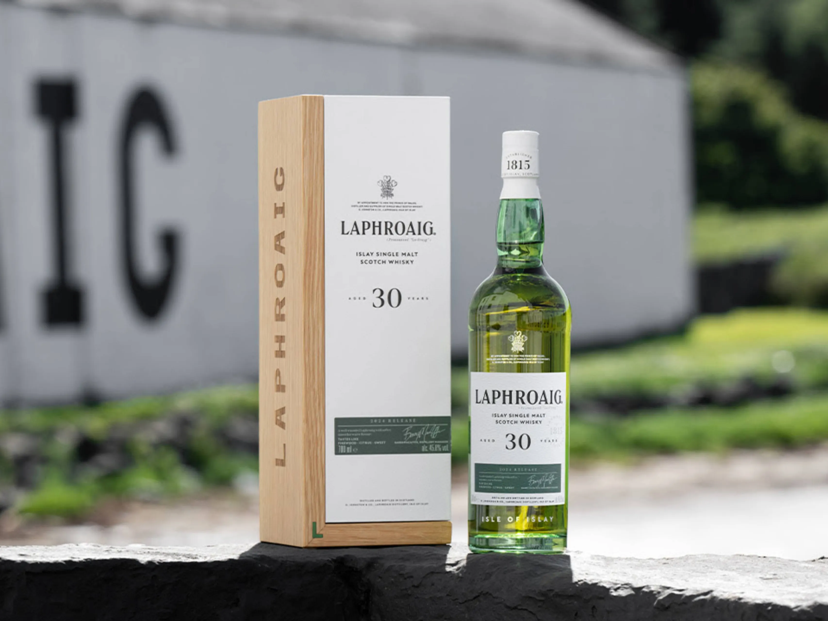 laphroaig 30yo 2024 single malt whisky